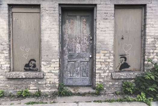 gratisography-xoxo-love-graffiti