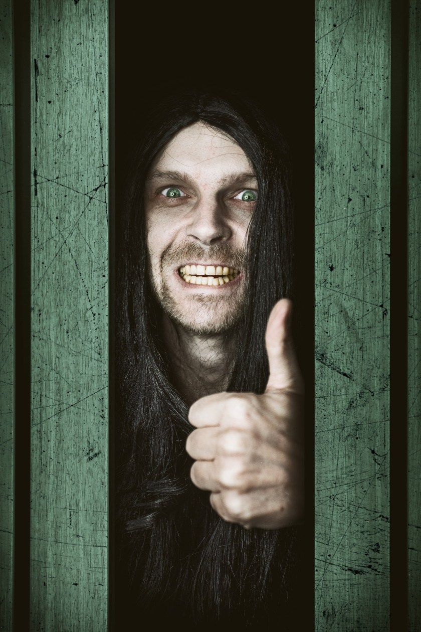 mysterious-4847051_1920